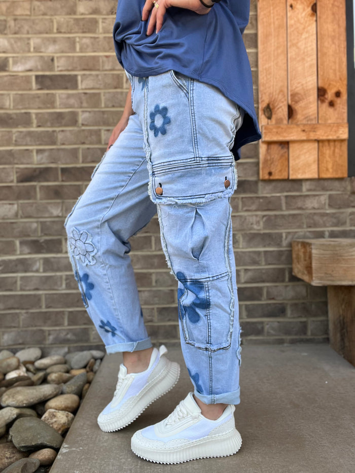 2636- Denim Daisy Patch Pants Cargo Pants