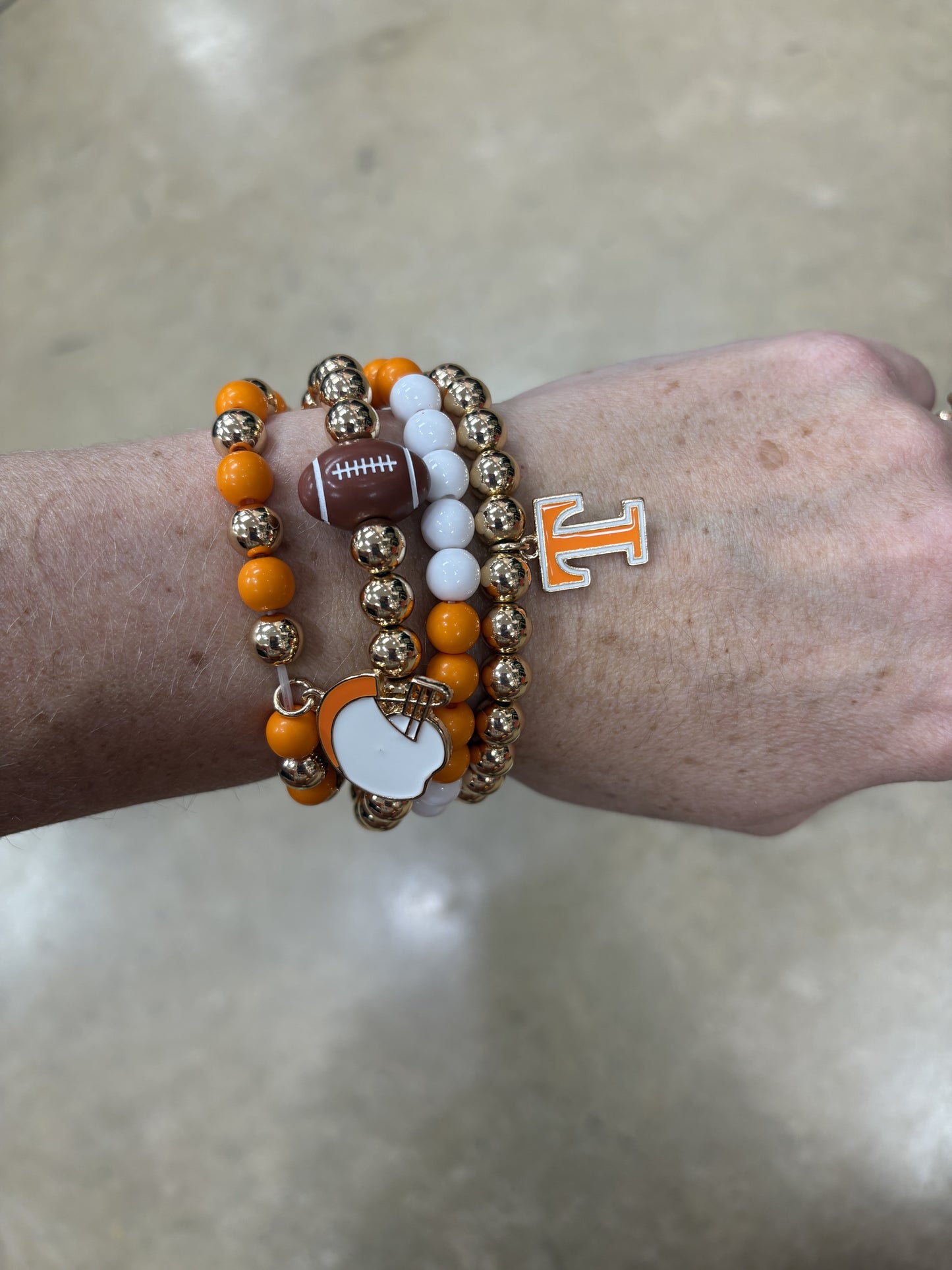 3470- Tennessee Football Stretch Bracelet *TN COLLECTION*