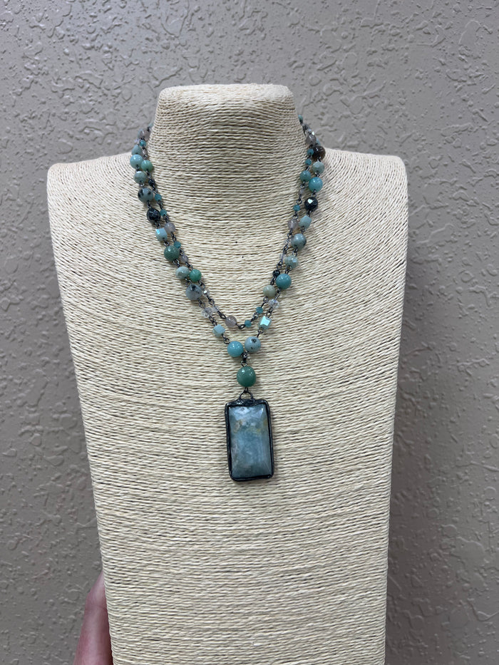 2073- Turquoise Beaded Layer Necklace w/ Square Stone Pendant