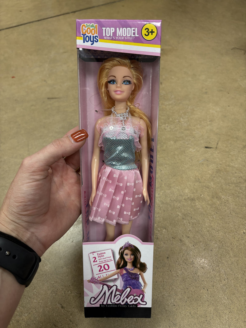3849- Pretty Girls Fashion Doll *PICK DOLL*