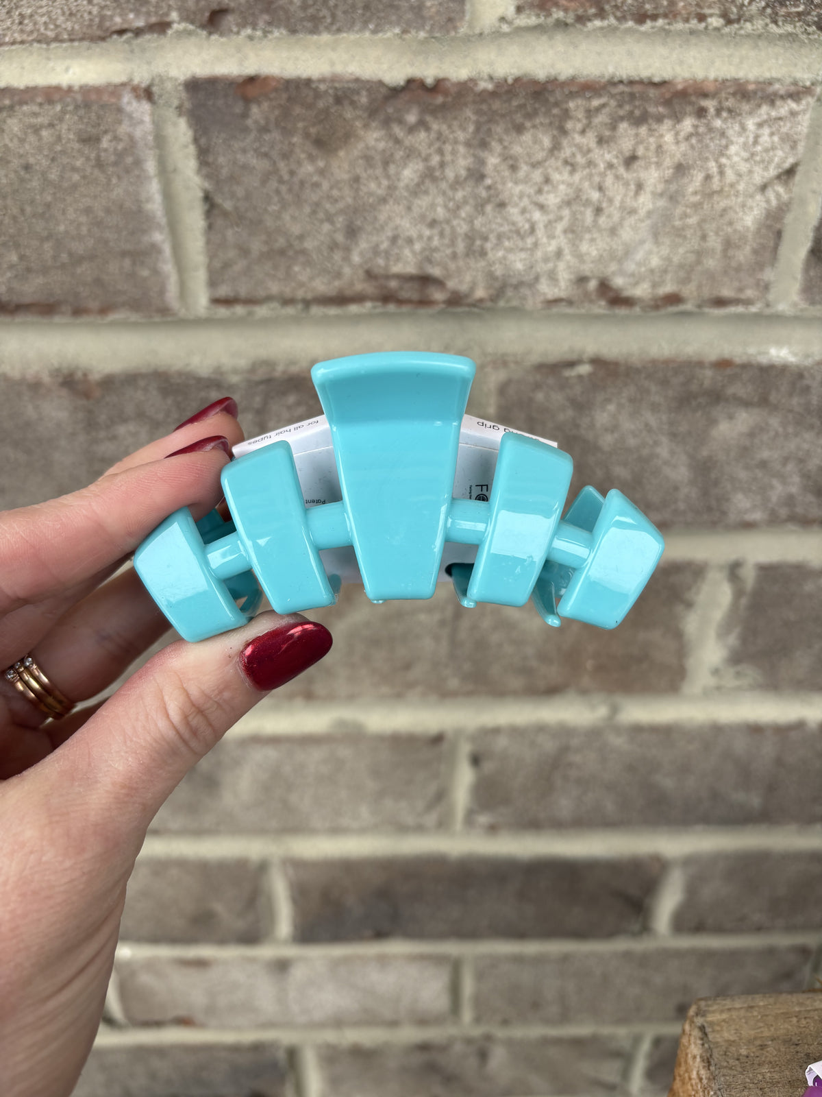 Medium Classic Hair Claw Clip by Teleties