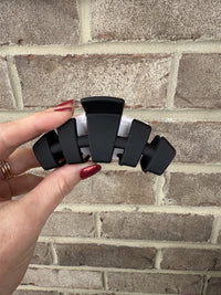 Medium Classic Hair Claw Clip by Teleties