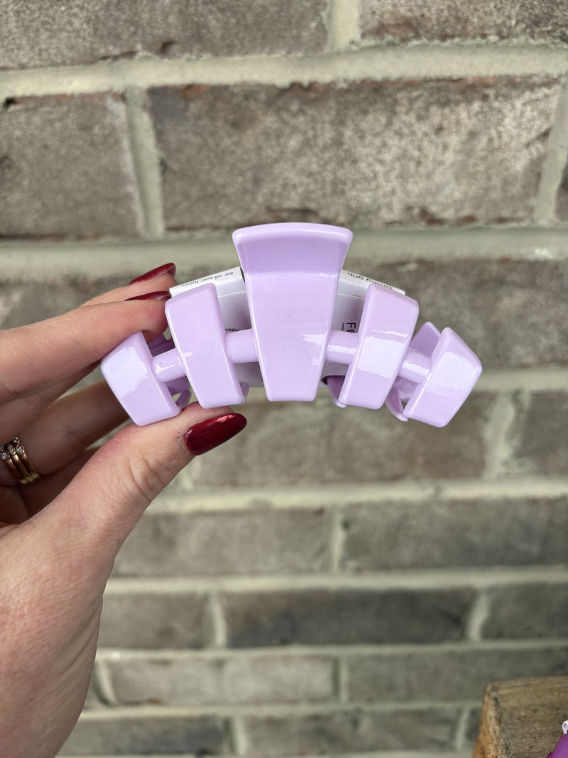 Medium Classic Hair Claw Clip by Teleties