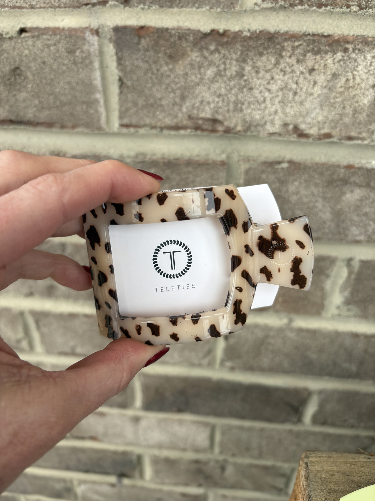 Medium Square Flat Hair Claw Clip by Teleties