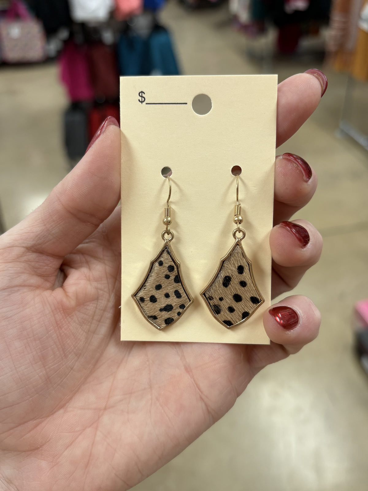 8513- Brown & Black Animal Print Dangle Earrings