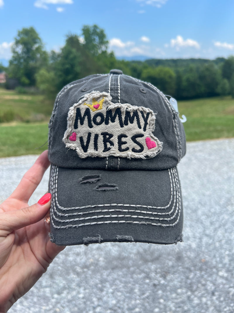 2574- Mommy Vibes Baseball Cap