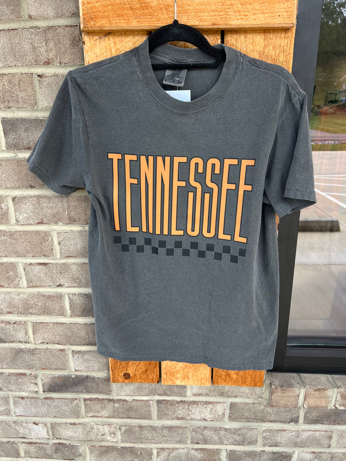 2904- Retro Tennessee Checkered Graphic T-shirt *TN COLLECTION*