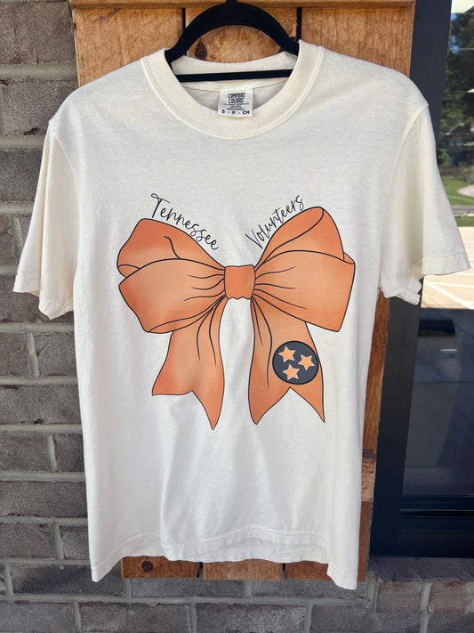 3281- Preppy Tennessee Tristar Bow Graphic T-shirt *TN COLLECTION*