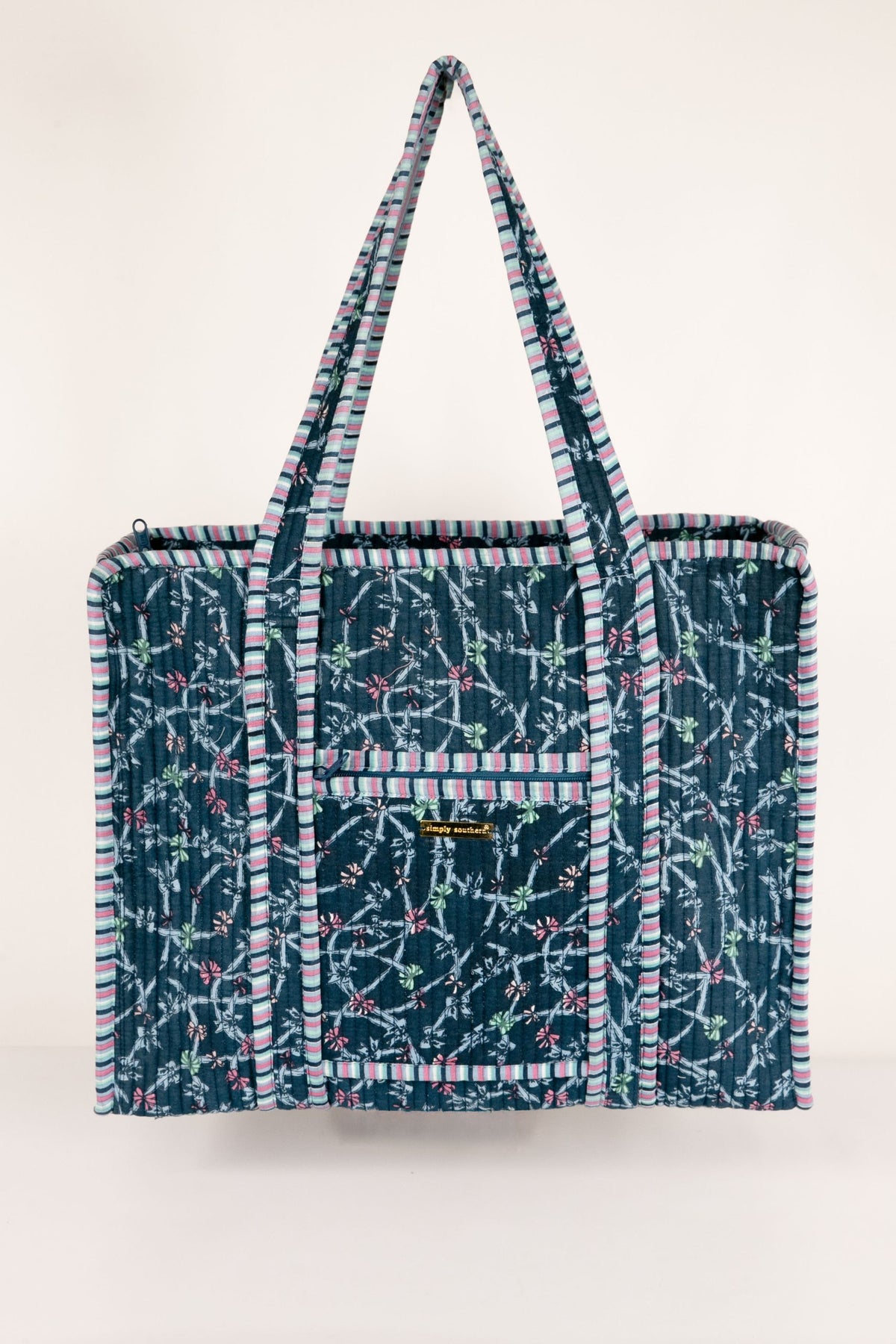 Quilted Patchwork Tote by Simply Southern *Multiple Patterns*