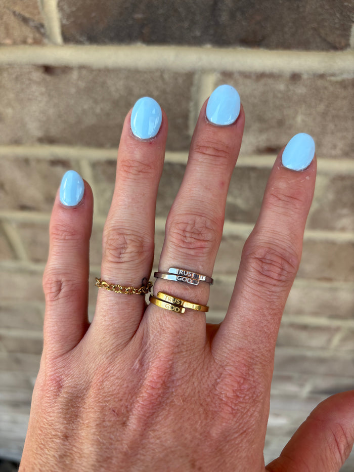 Trust God Engraved Twist Rings