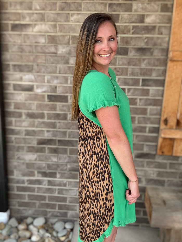 Kelly Green Linen High Low Dress w/ Leopard Back Detail by Umgee