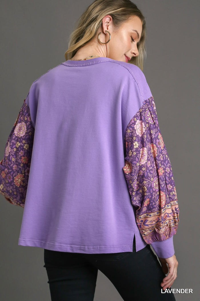 10086- Lavender French Terry Top w/ Boarder Sleeves