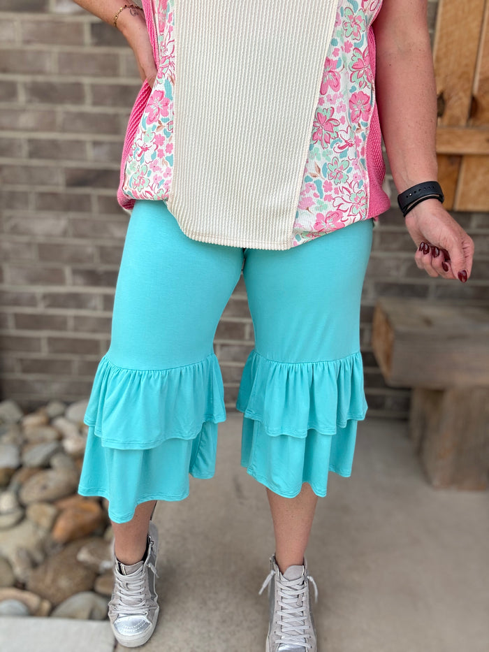 Mint Solid Ruffle Capri Pants