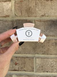Medium Classic Hair Claw Clip by Teleties