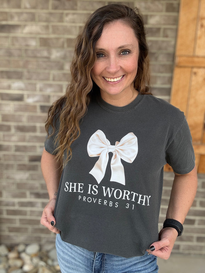 She Is Worthy Graphic T-shirt