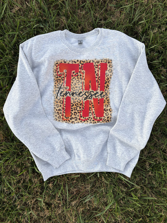 2369- TN Leopard Crewneck Pullover *"DOOR BUSTER*