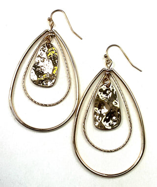 MC161G ER-DBL.Tear Hoops w/Hammered Paddle/Gold
