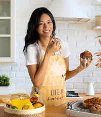 2527- Krumbs Kitchen Homemade Happiness Aprons Assortment