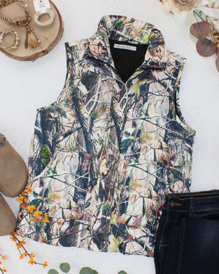 IN STOCK Remy Zip Up Vest - Dark Camo