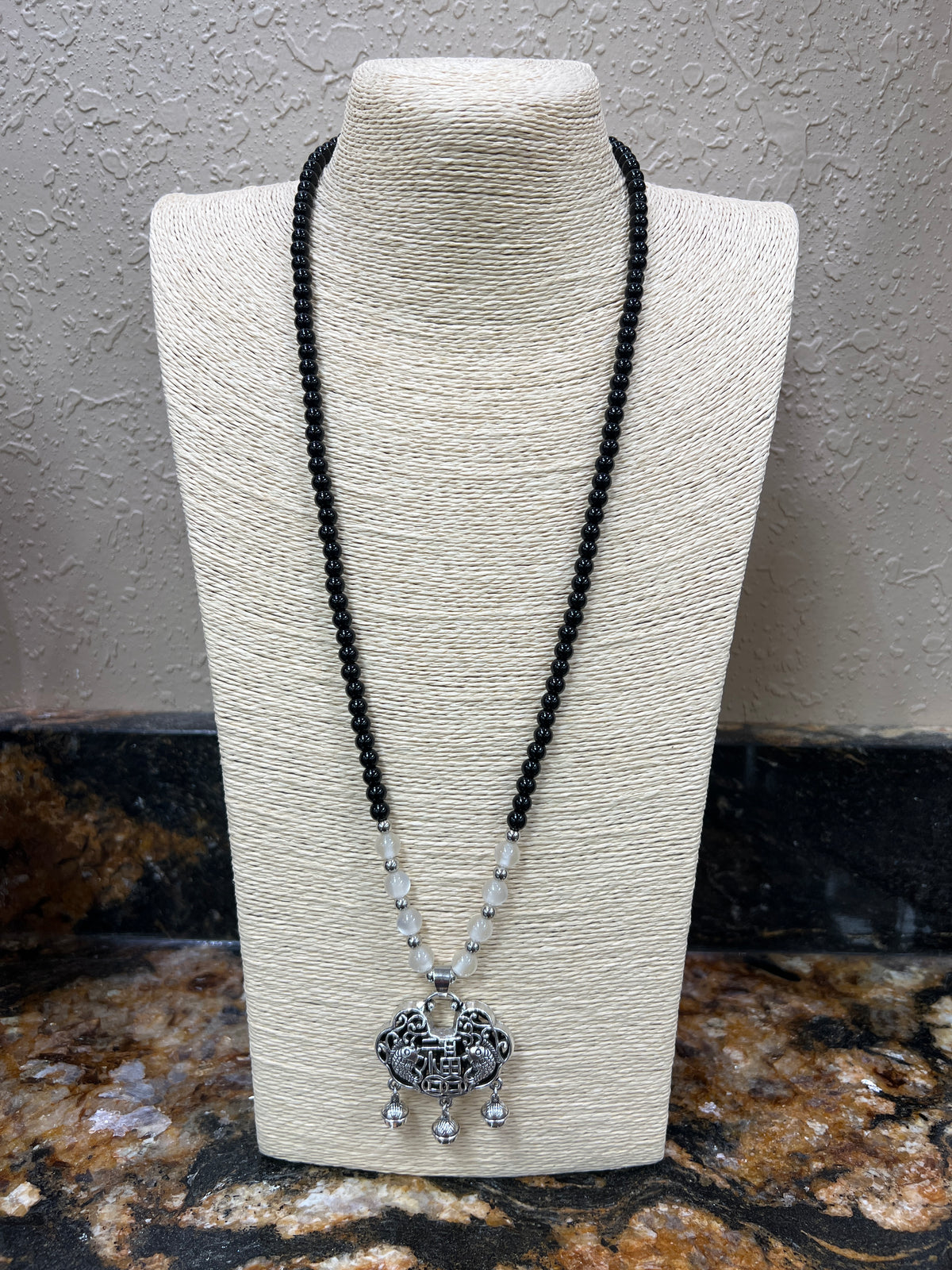 9734- Black and White Beaded Necklace w/ Silver Pendant