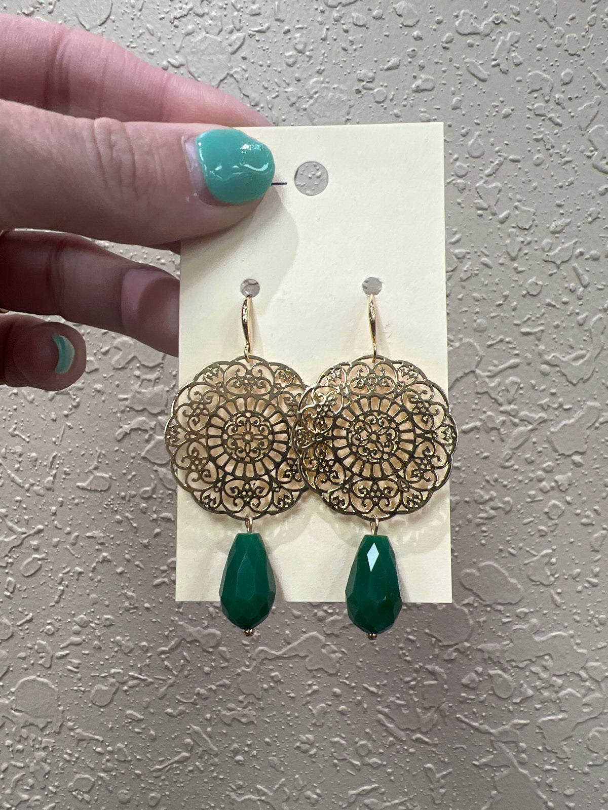 8073- Gold w/ Green Dangle Earring