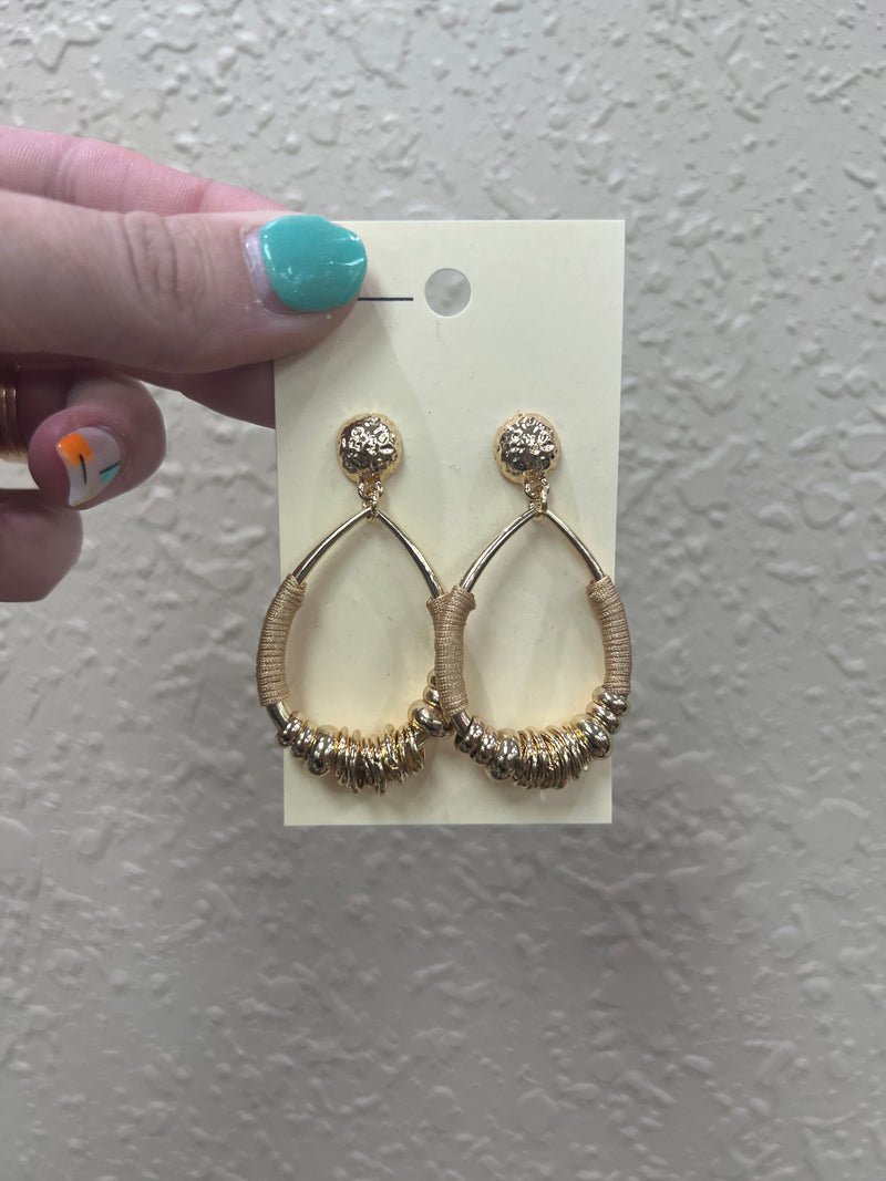 8069- Gold Chip Beaded Teardrop Earrings [4 COLORS]