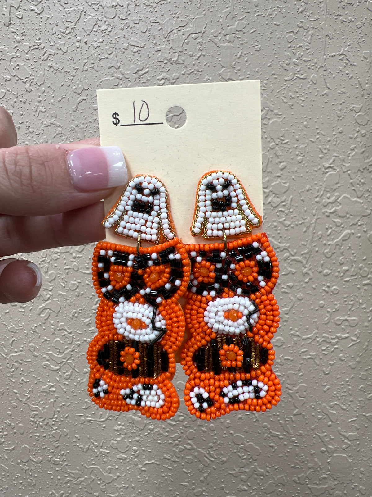 10017- Boo w/ Ghost Beaded Earrings