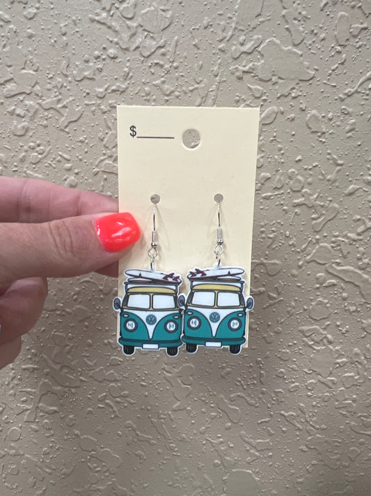 9063- VW Bus w/ Surfboard on Top Earrings