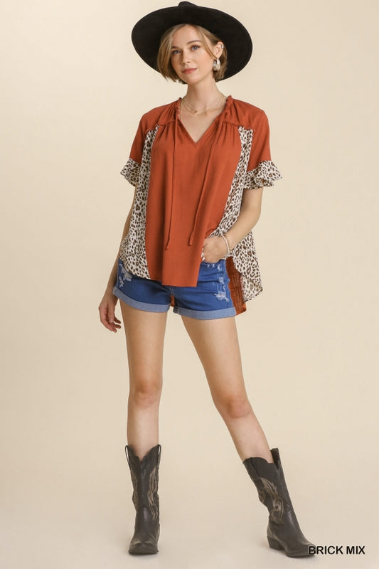 9038- Brick Mix Animal Print Detail Top w/ Front Tie [UMGEE]