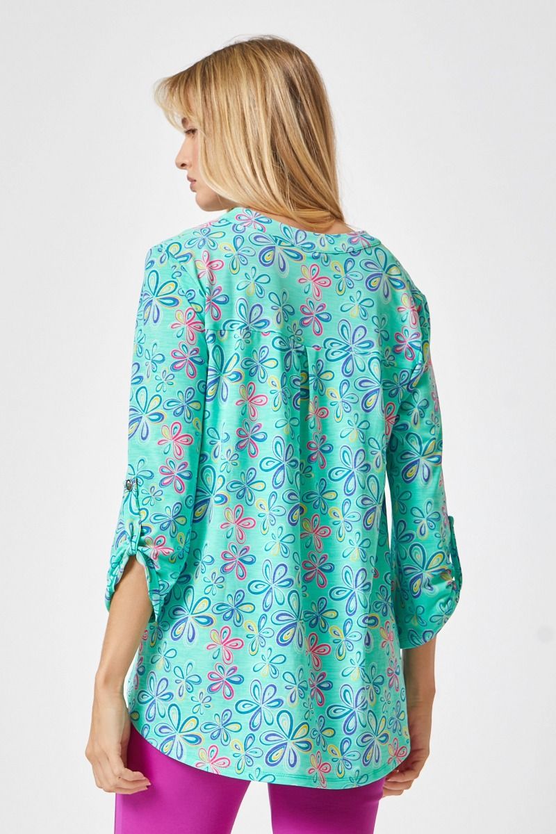 2277- Mint Sketch Flower 3/4 Sleeve Wrinkle Free Top