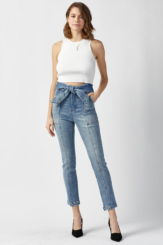 534- High Rise Skinny w/ Belt Medium Wash Jeans