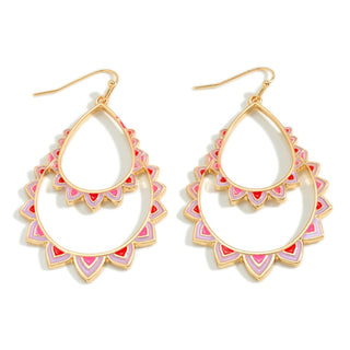 1705- Lavender Gold Tone Teardrop Earrings With Enameled Scallop Design