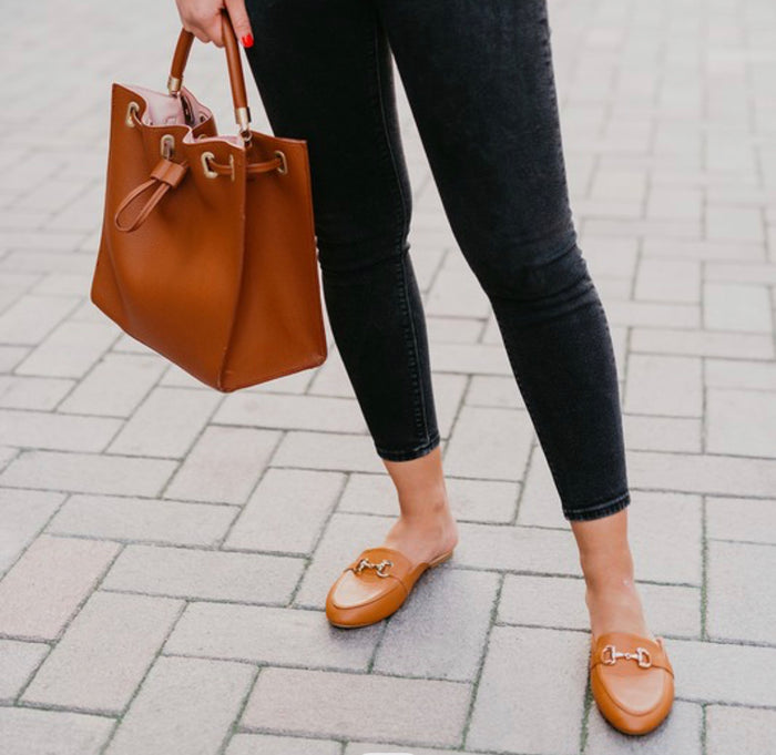 Camel Buckle Slip On Rollasole