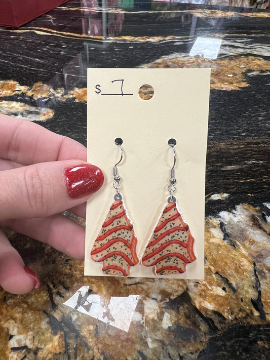 7242- Christmas Tree Cake Dangle Earrings