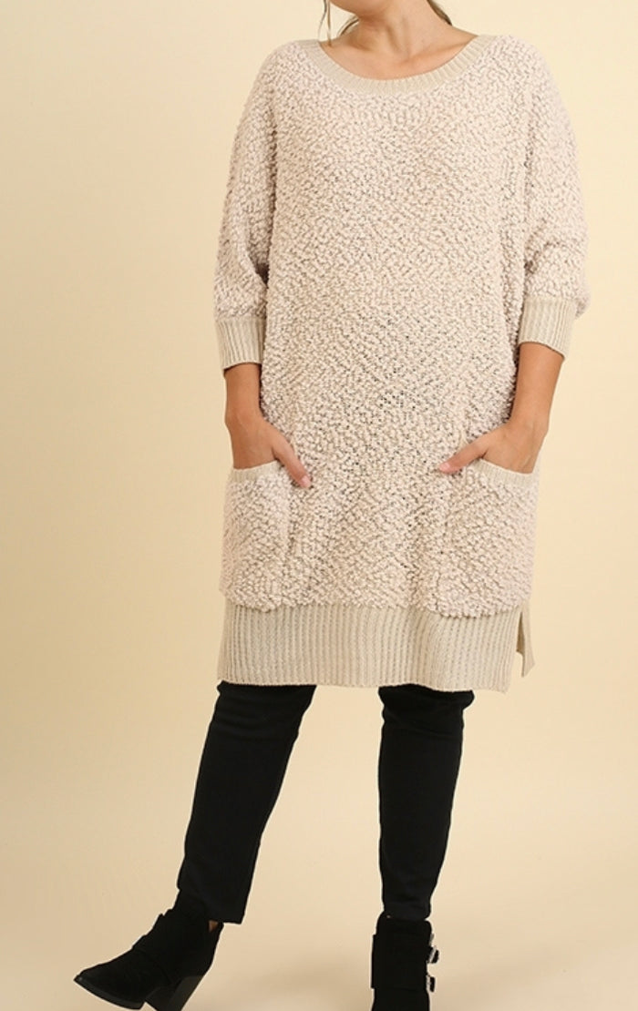 1404- Umgee Oatmeal 3/4 Sleeve Sweater w/ Pockets