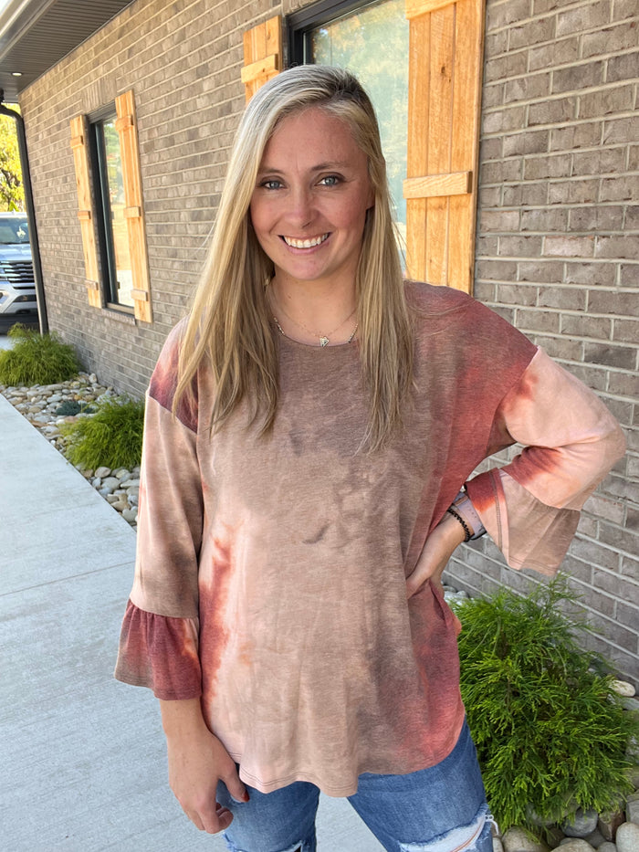 6956- Brown & Rust Tie Dye w/ Ruffle Sleeve Top