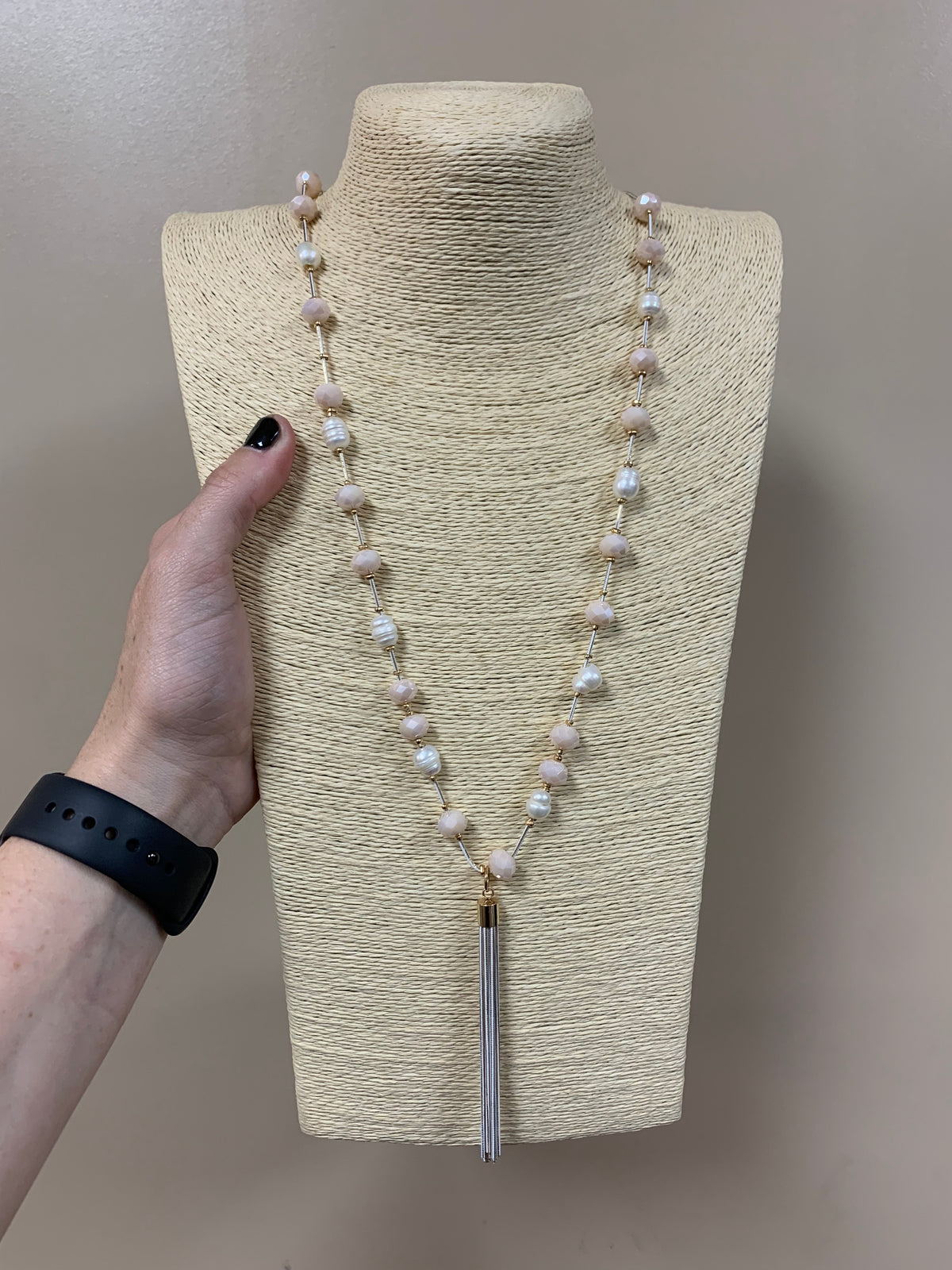 693- Light Pink Pearl w/ Tassel Necklace