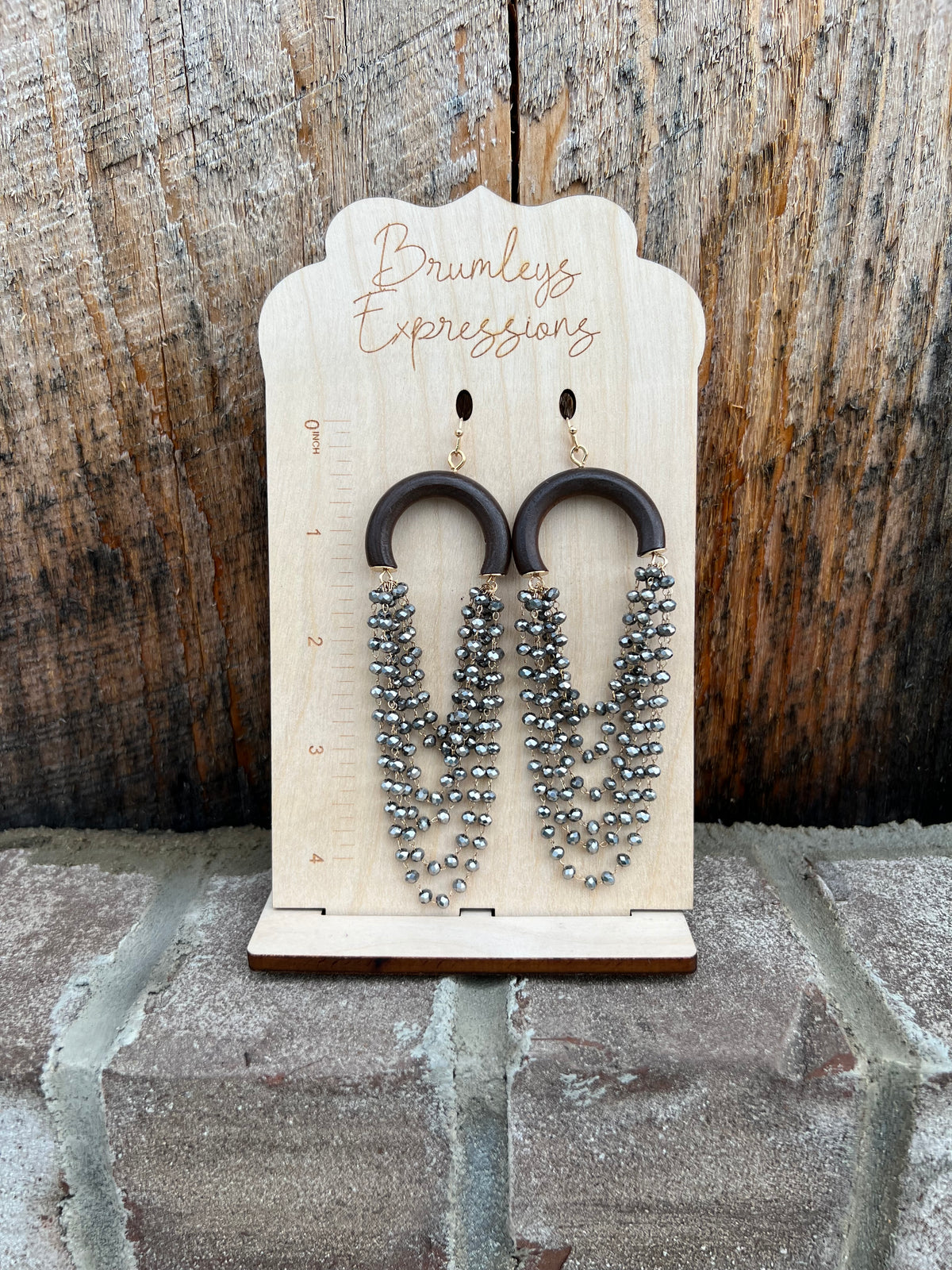 6047- Gunmetal Layer Wooded Earrings