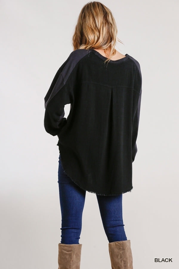 1729- Umgee Black Linen French Terry Top