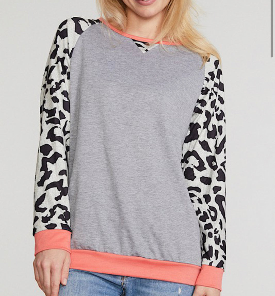 1441-Heather Gray Raglan Top w/ Animal Print Sleeves