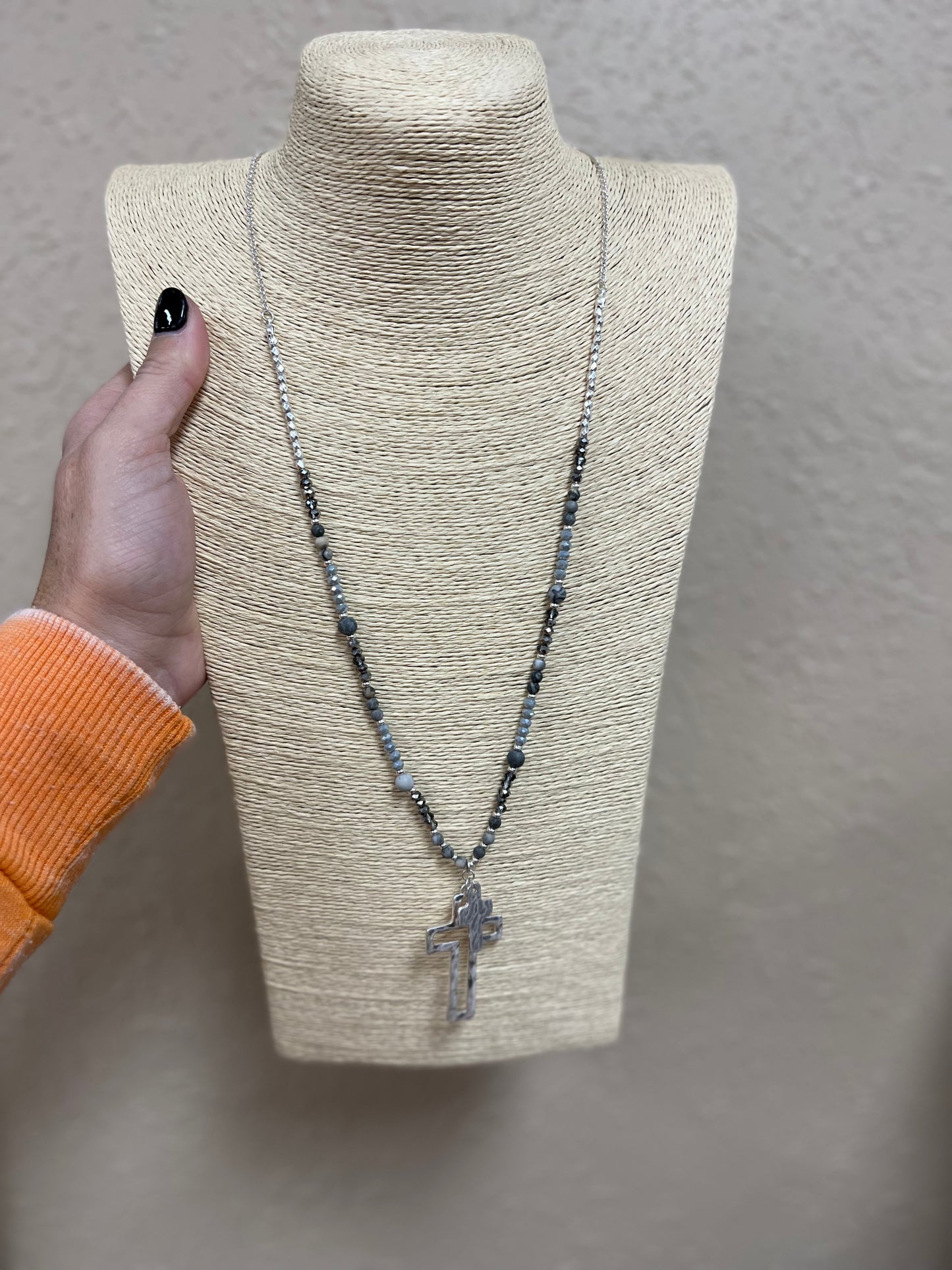 7133- Grey & Cream Cross Long Necklace