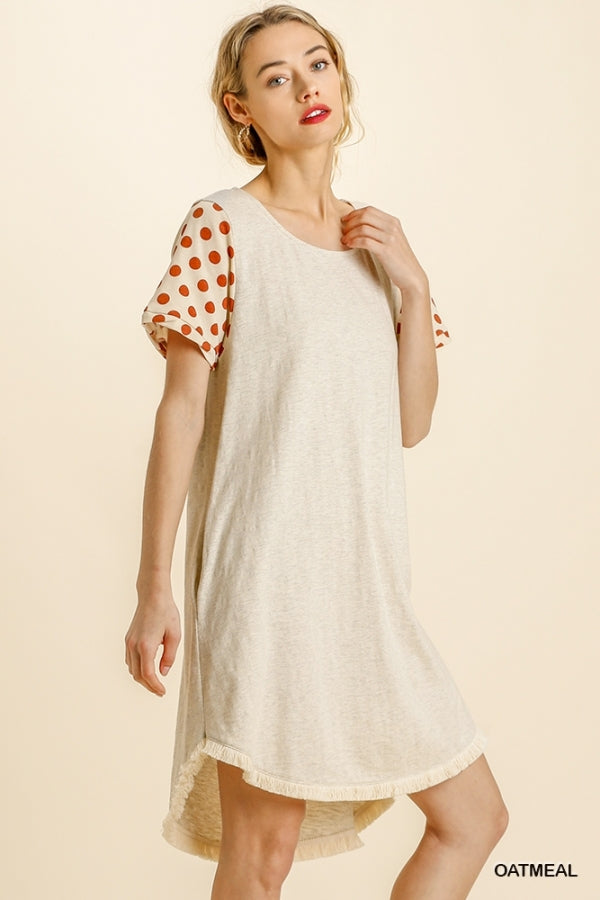 1118- Umgee Oatmeal w/ Polka Dot Sleeve Linen Hi Low Dress