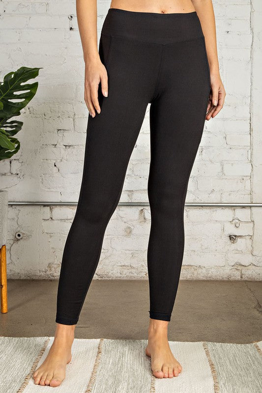 698- Black Leggings w/ Double Side Pocket