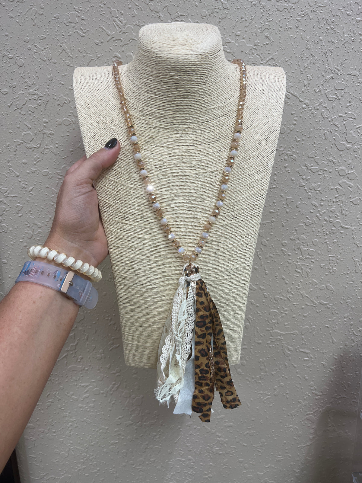 6755- Leopard Beaded Necklace w/ Tassel