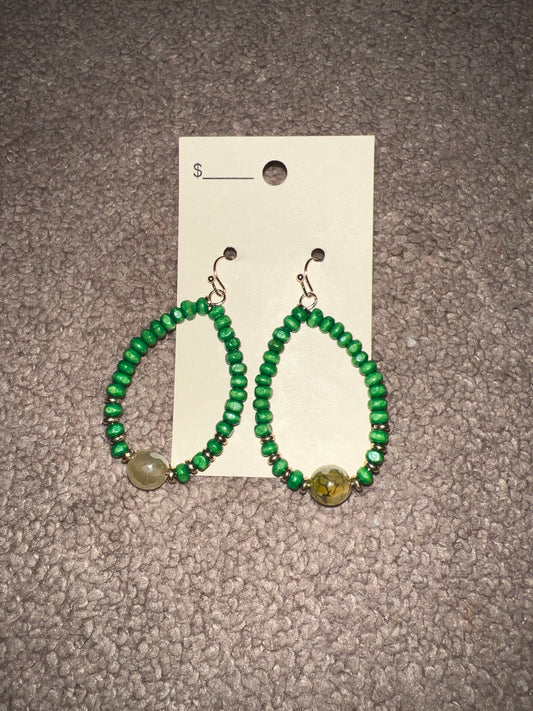 7901- Green Beaded Teardrop Earring w/ Stone Detail