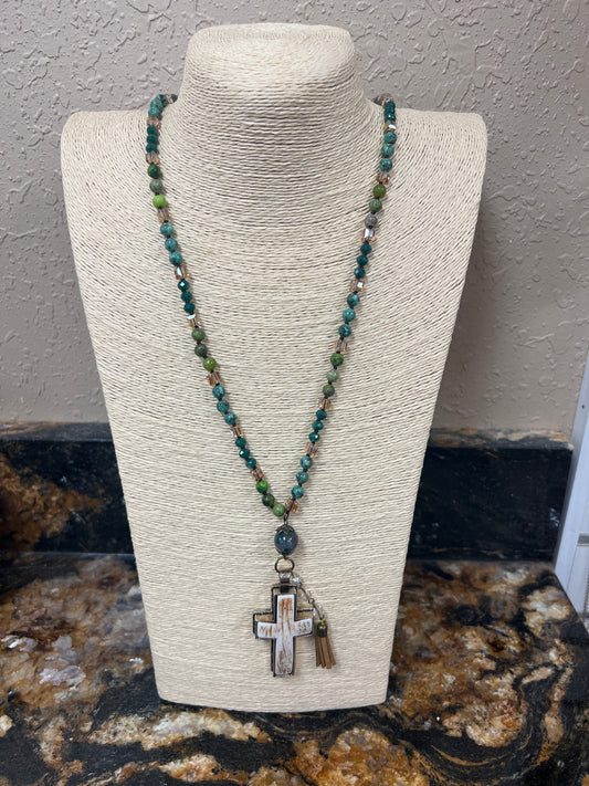 7971- Green Stone Necklace w/ Cross Pendant