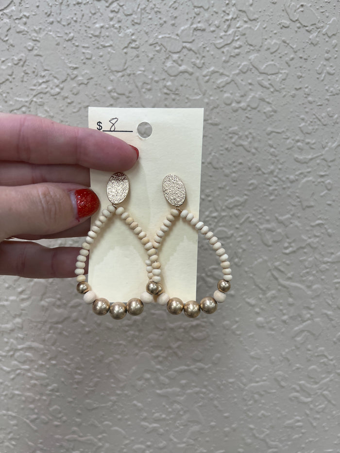 1298- Cream Beaded Hoop Earring