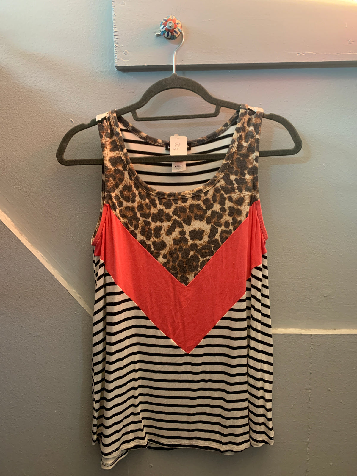 1462- Cheetah Print Chevron Block Top