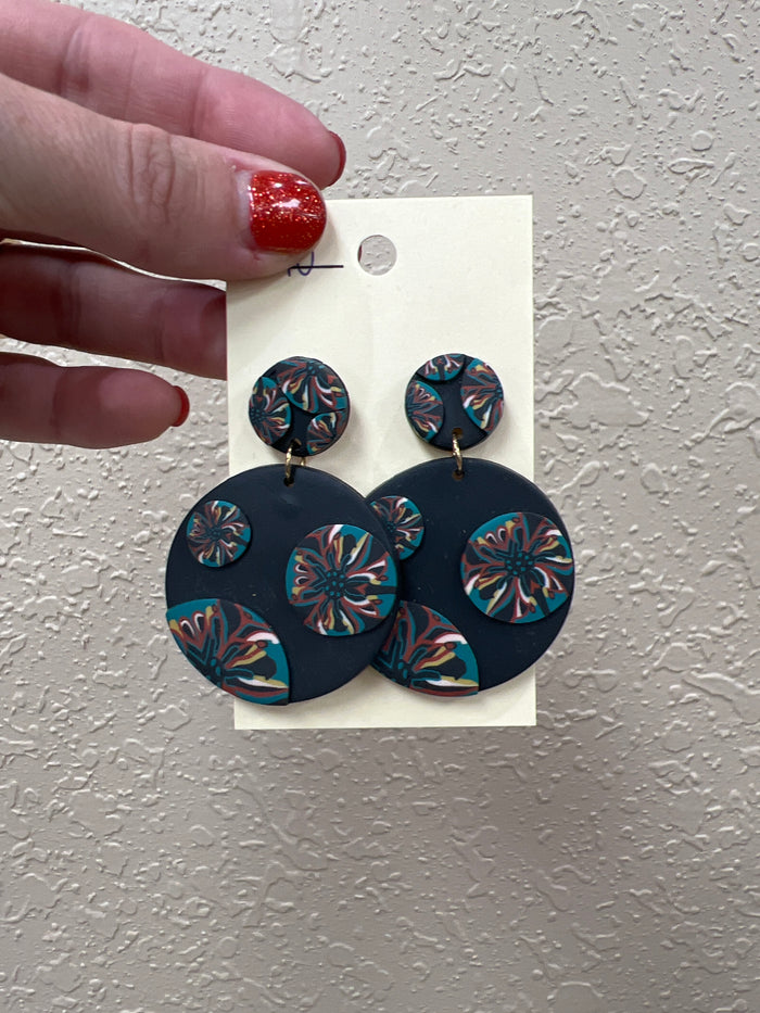 1252- Navy w/ Burst Clay Earrings