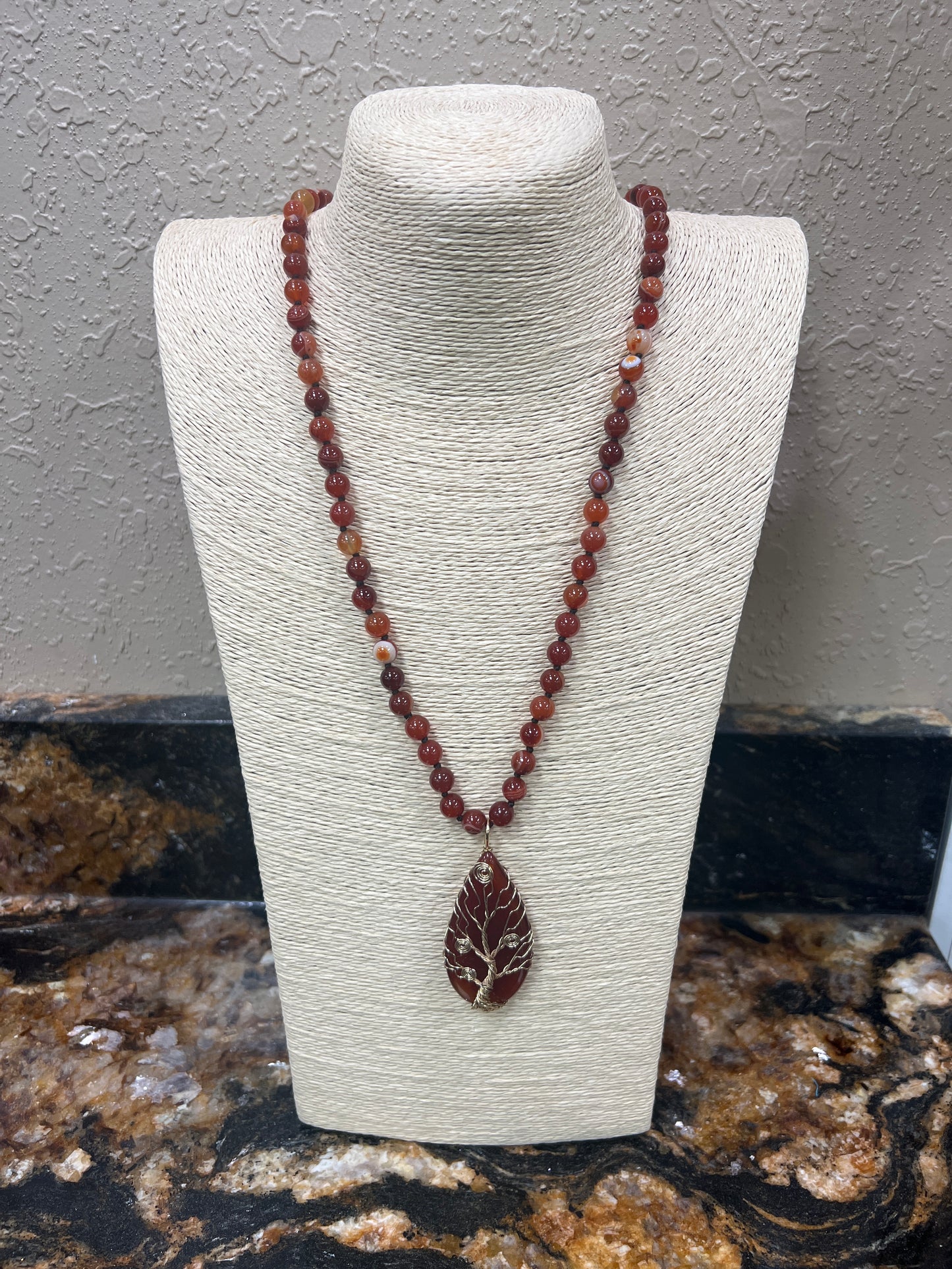 7671- Rust Pendant Necklace W/ Wire Detail